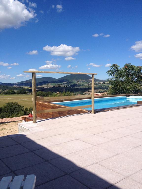 Agriturismo B&B La Cerasa Fabriano Esterno foto